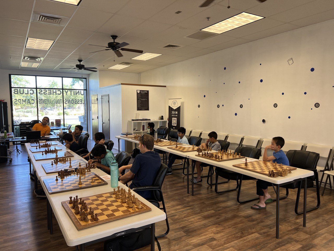 Intermediate/Advanced Fall Break Camp October 2-6, 2023 Day 2, Morning Session Lecture GM Ehsan Ghaemmaghami Intermediate/Advanced<br />
Fall Break Camp<br />
October 2-6, 2023<br />
Day 2, Morning Session<br />
Lecture<br />
GM Ehsan Ghaemmaghami