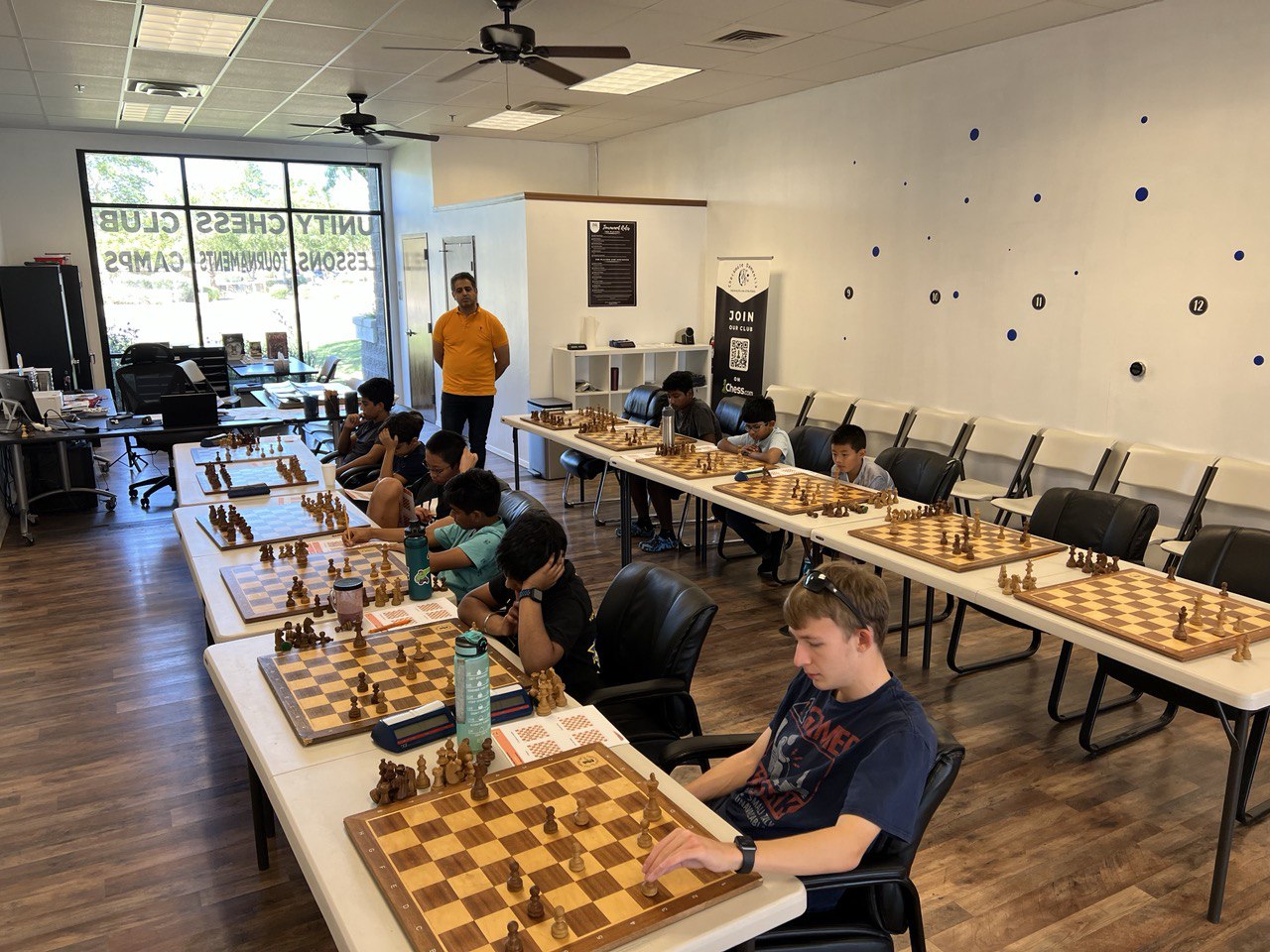 Intermediate/Advanced Fall Break Camp October 2-6, 2023 Day 2, Afternoons Session Lecture GM Ehsan Ghaemmaghami Intermediate/Advanced<br />
Fall Break Camp<br />
October 2-6, 2023<br />
Day 2, Afternoons Session<br />
Lecture<br />
GM Ehsan Ghaemmaghami